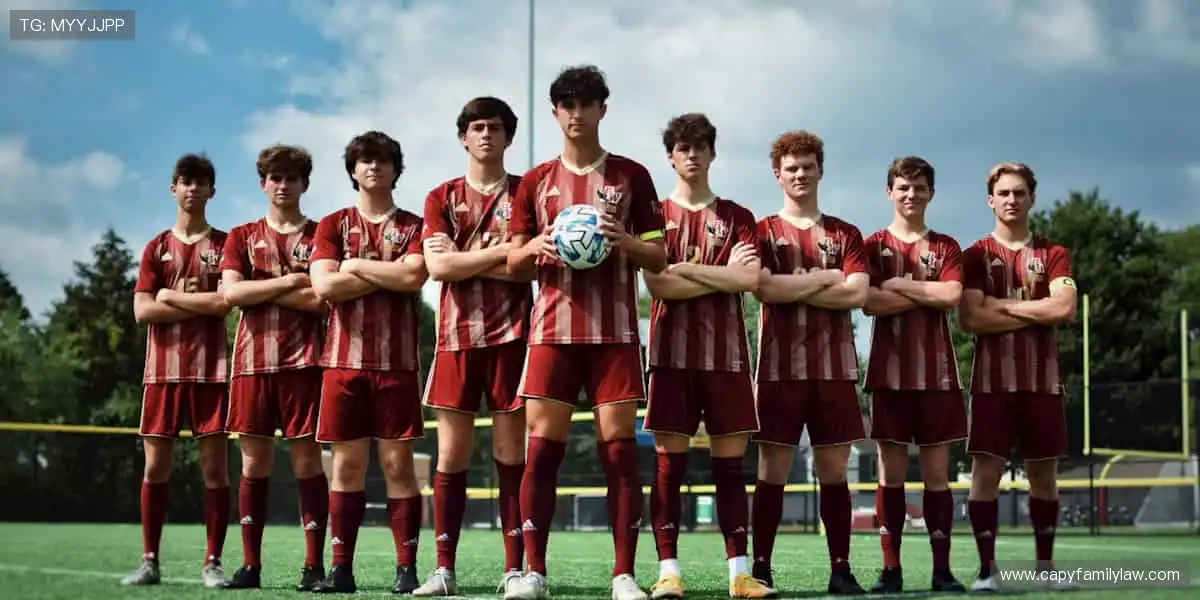 把热爱穿在身上，让每一件周边都成为你的骄傲！👕